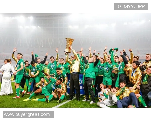 广州乒乓球队力量争议引发热议球迷与专家观点碰撞激烈 广州乒乓球队力量争议引发热议球迷与专家观点碰撞激烈