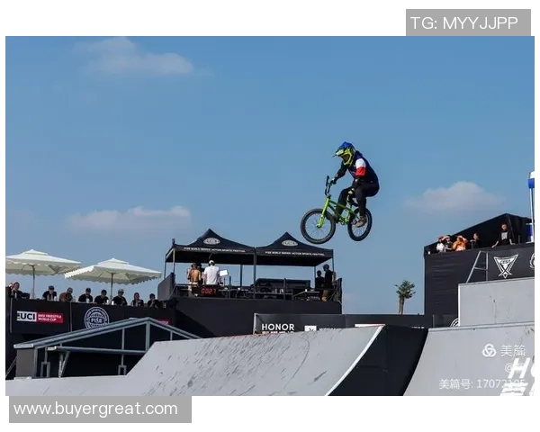 武汉街舞队在极限运动世界杯上的拼搏故事与荣耀之路