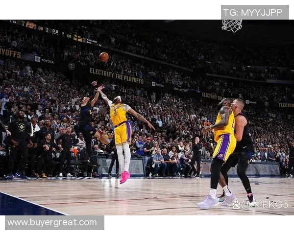 2008年NBA季后赛太阳队与爵士队激战回顾与精彩瞬间分析