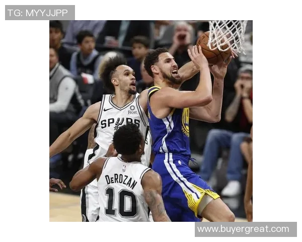 勇士与马刺激战正酣文字直播全程回顾精彩瞬间和战术分析