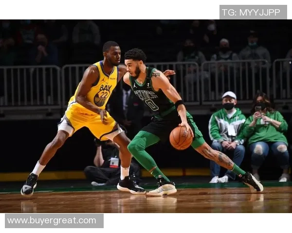 威金斯与詹姆斯的巅峰对决谁能在NBA赛场上笑到最后